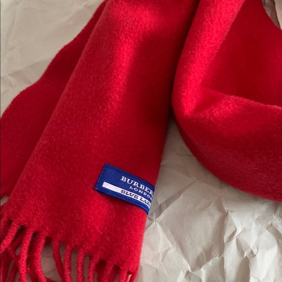 Burberry London blue label Red Scarf Unisex - Picture 9 of 9